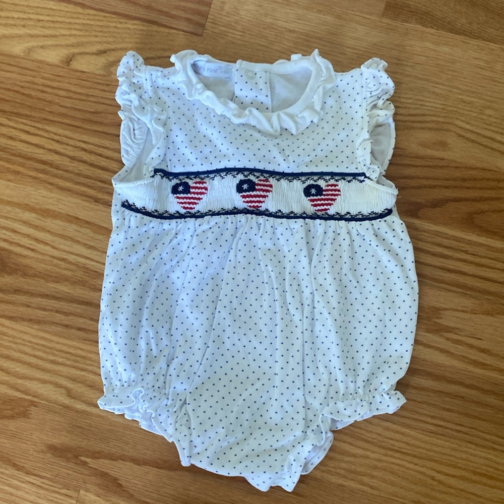 Flag smocked bubble